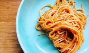 nonna carla's tomato sugo